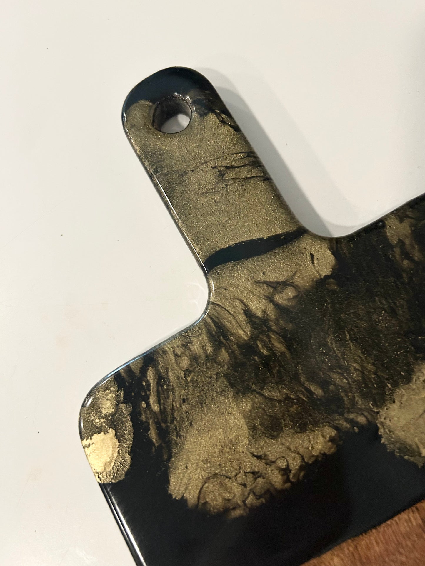 Long Resin Board - Black/Gold